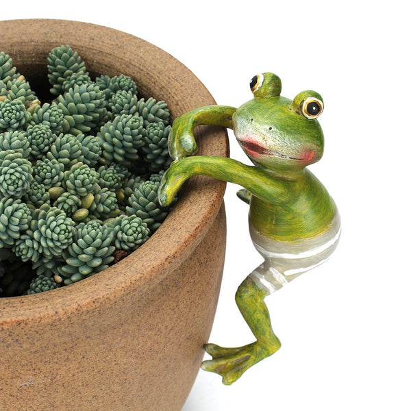 Garden Decor Ideas | Froggy Bloom | Elda Aesthetic